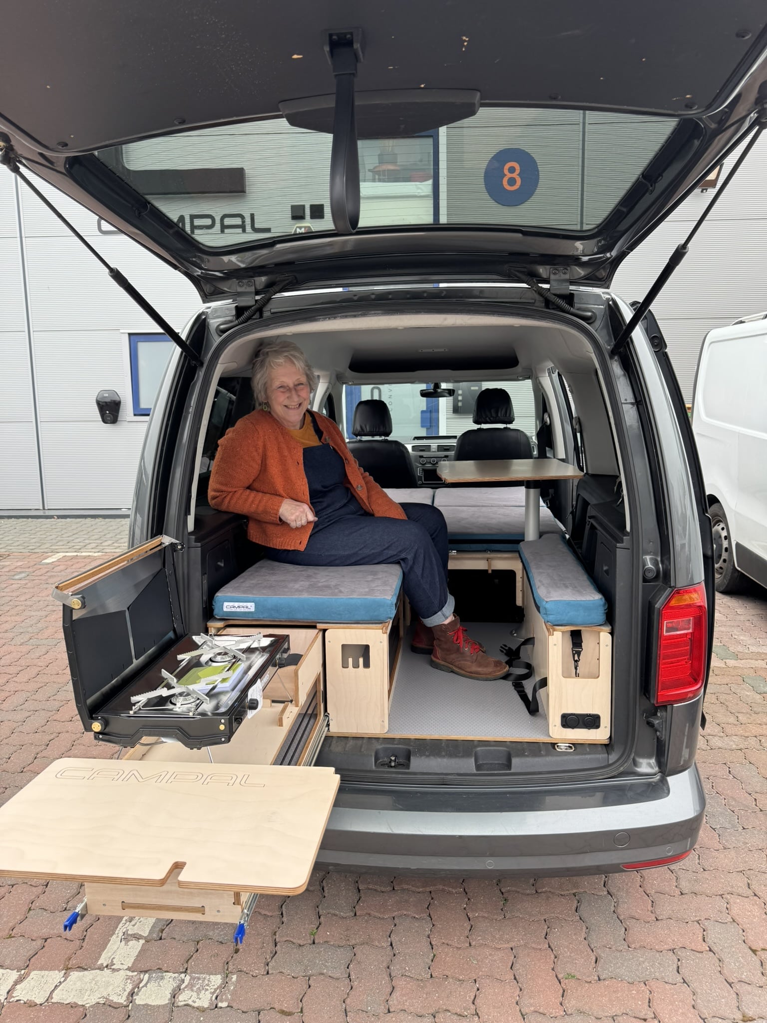 Campal-Vacation-Caddy-Maxi-Camper-pod