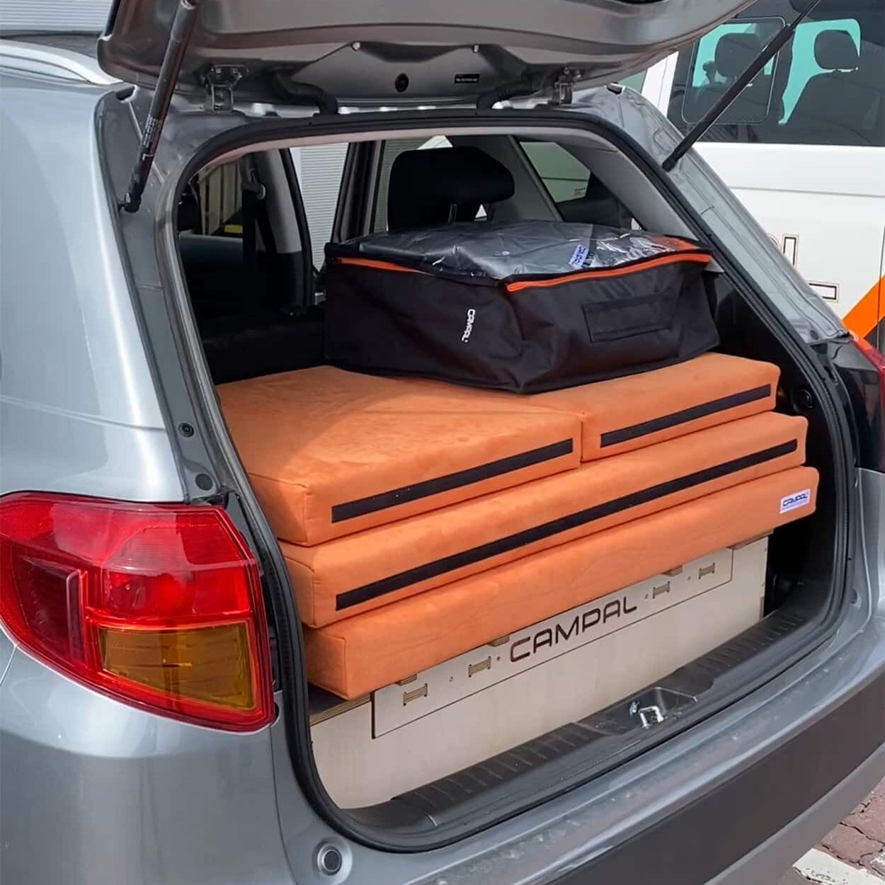 3 David Campal Slimline Suzuki Vitara