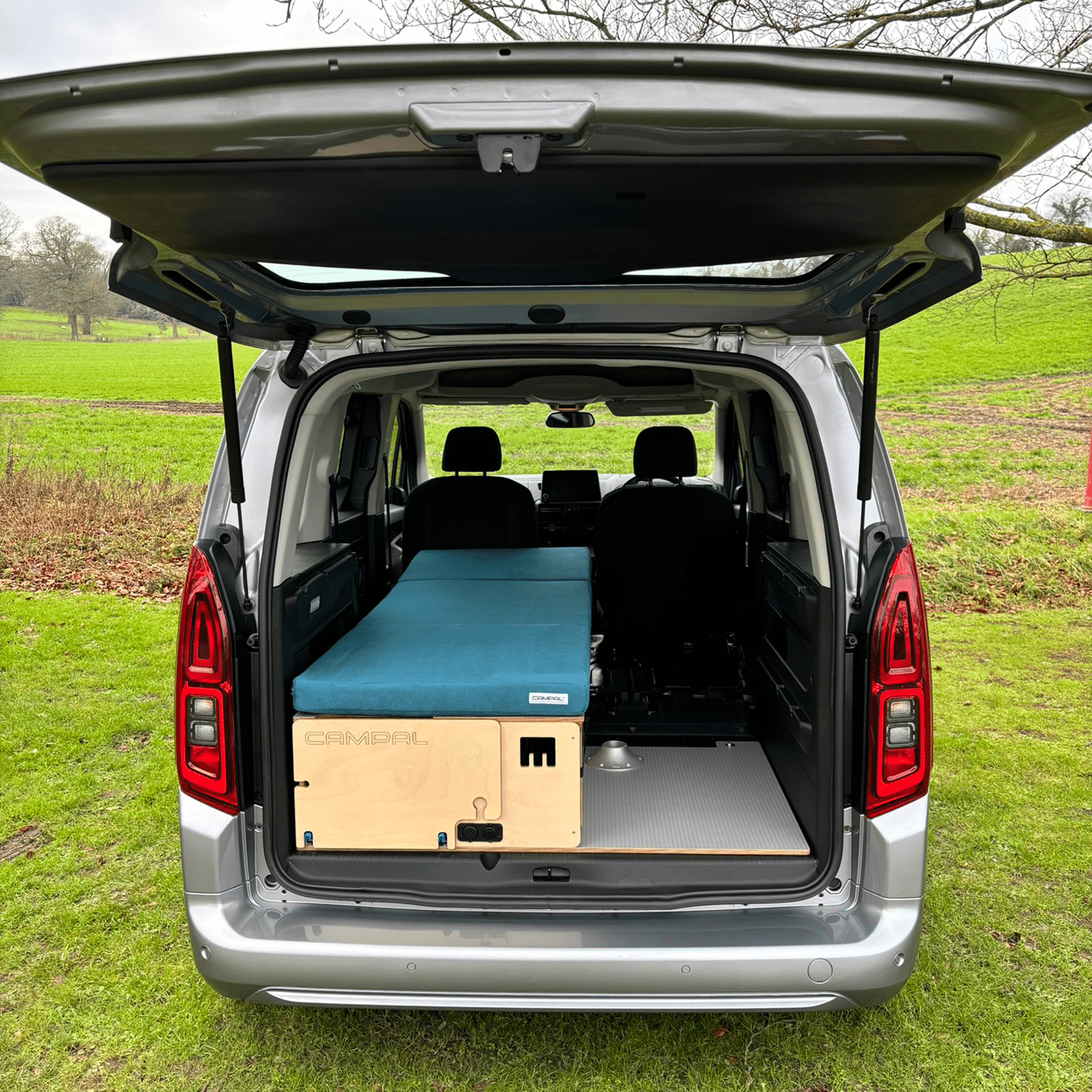 Campal For One 2025 Berlingo Camper bed flat