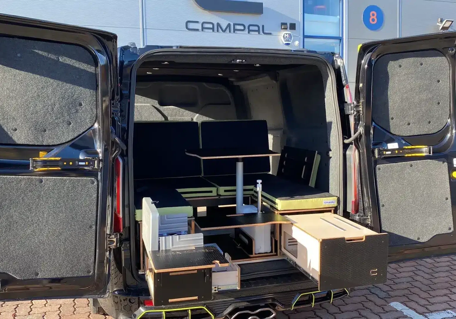 Ford tourneo Campal
